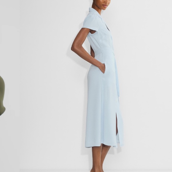 Aritzia Dresses & Skirts - Aritzia Sky Blue Midi Dress